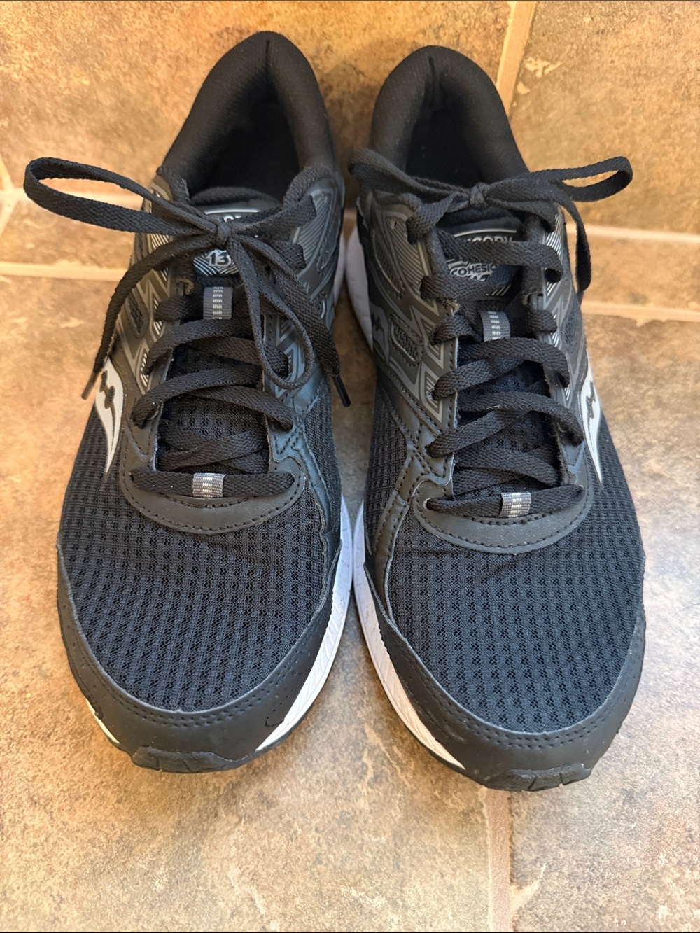 Saucony Black and White Men's Running Shoes